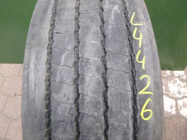 Opona używana 385/65R22,5 Pirelli FR01