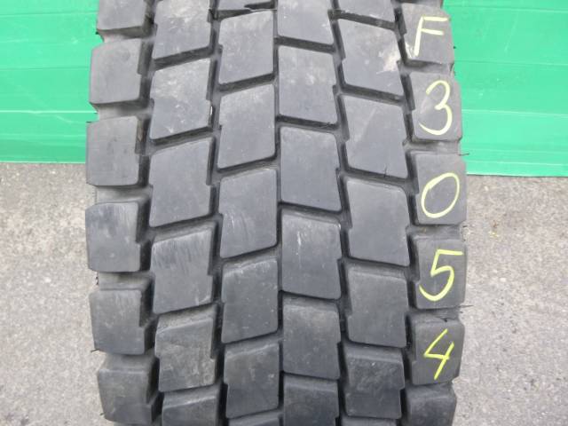 Opona używana 315/70R22,5 Marix MICHELIN XDE2