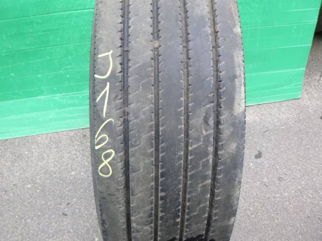 Opona używana 315/80R22,5 Syron K-TIR225F4