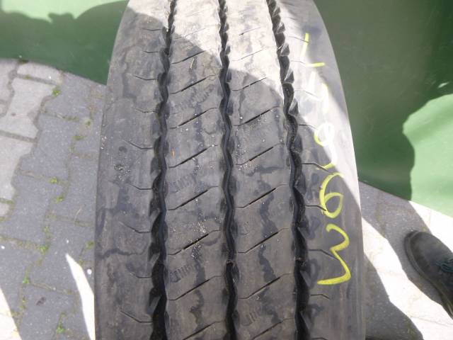Opona używana 245/70R17,5 Continental HTR2+