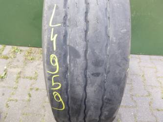 Opona używana 265/70R19,5 Goodyear KMAX T