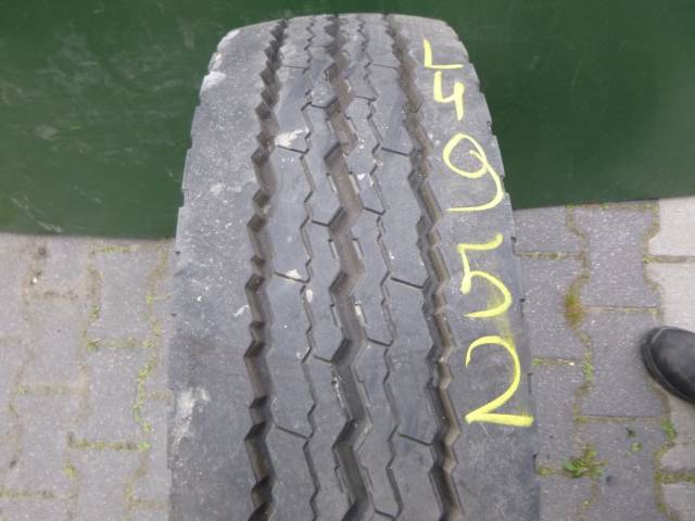 Opona używana 215/75R17,5 WESTLAKE WTX1