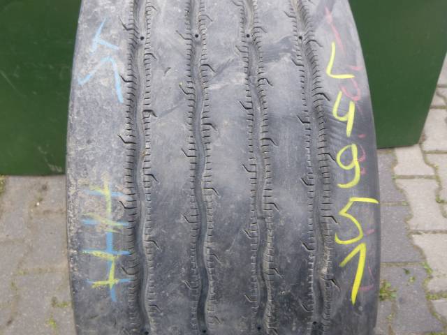 Opona używana 285/70R19,5 Michelin XTA2 ENERGY