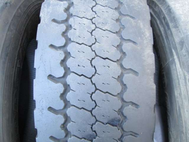 Opona używana 275/70R22.5 Continental BIEZNIKOWANA