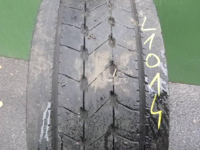 Opona używana 295/60R22,5 Goodyear KMAX S GEN-2