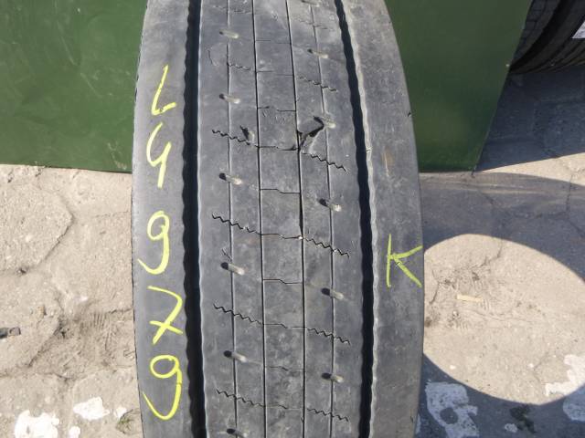 Opona używana 315/80R22,5 Bridgestone R-STEER 002