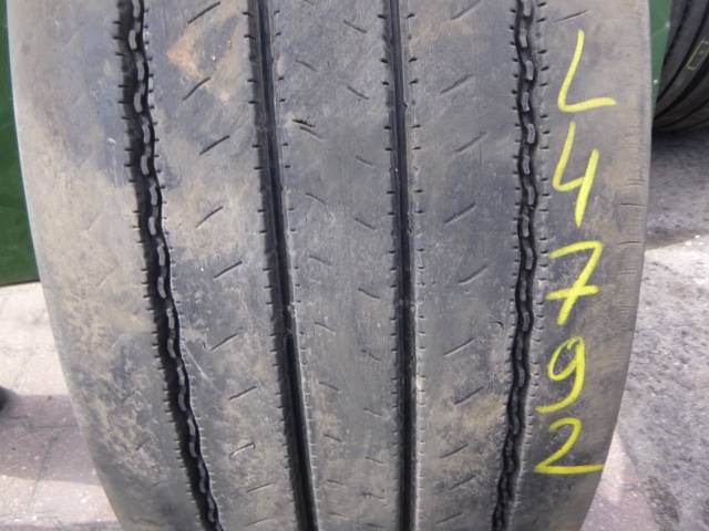 Opona używana 385/65R22,5 Pirelli FH01