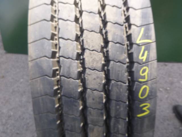 Opona używana 315/80R22,5 Pirelli FR01