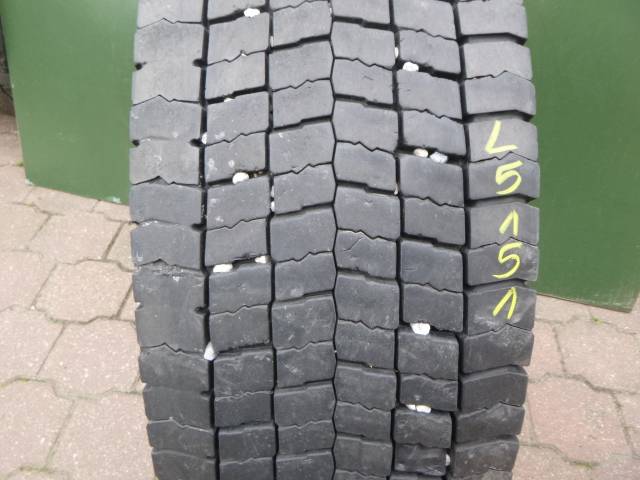 Opona używana 315/80R22,5 Pirelli TR01