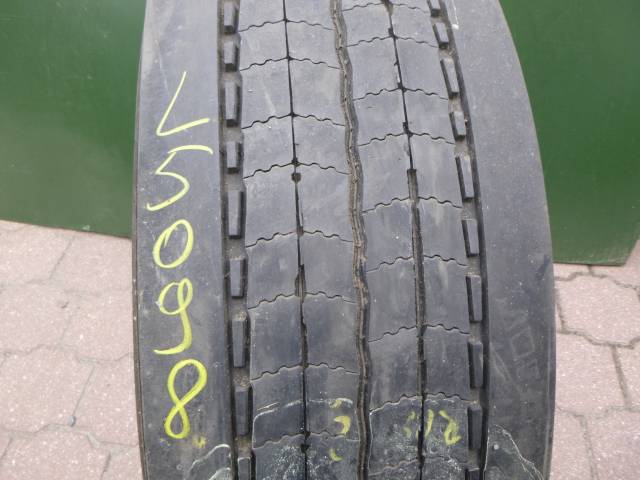 Opona używana 295/80R22,5 Michelin X-COACH Z