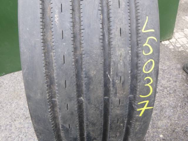 Opona używana 315/60R22,5 Petlas SH110
