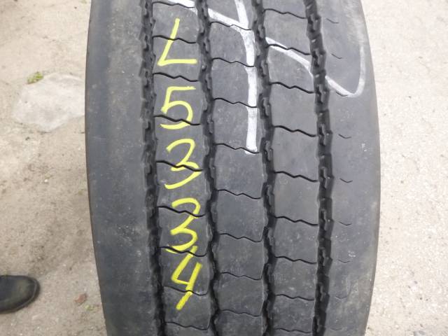 Opona używana 315/70R22,5 Pirelli FR01