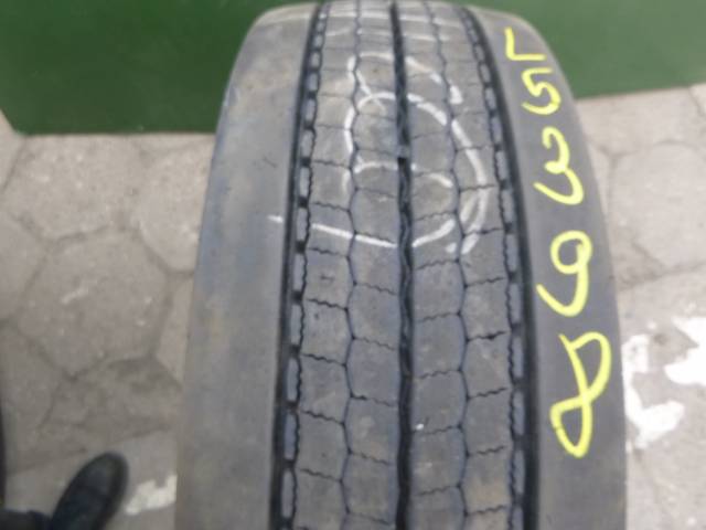 Opona używana 315/70R22,5 Hankook AH51