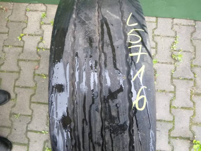Opona używana 235/75R17,5 Continental HTR2