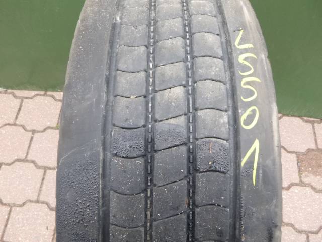 Opona używana 315/70R22,5 Falken RI151