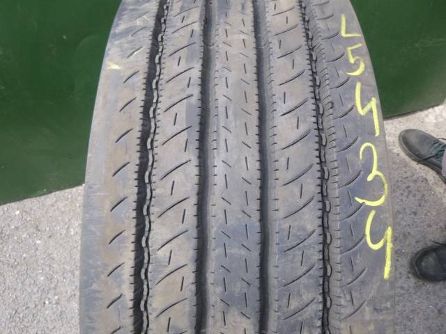 Opona używana 305/70R22,5 Pirelli FH01