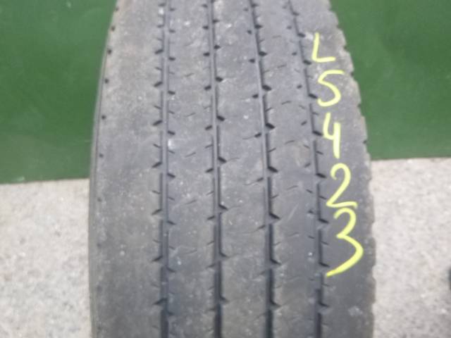 Opona używana 295/60R22,5 BARKLEY BL203+