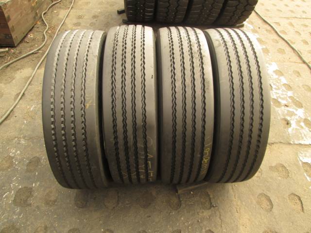 Opony używane 215/75R17,5 Semperit RUNNER F2