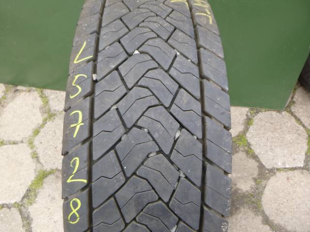 Opona używana 315/70R22,5 Goodyear KMAX D GEN-2