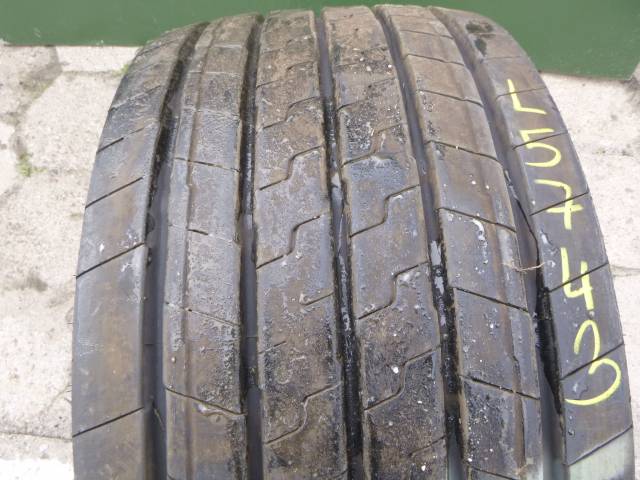 Opona używana 435/50R19,5 Goodyear KMAX T GEN-2