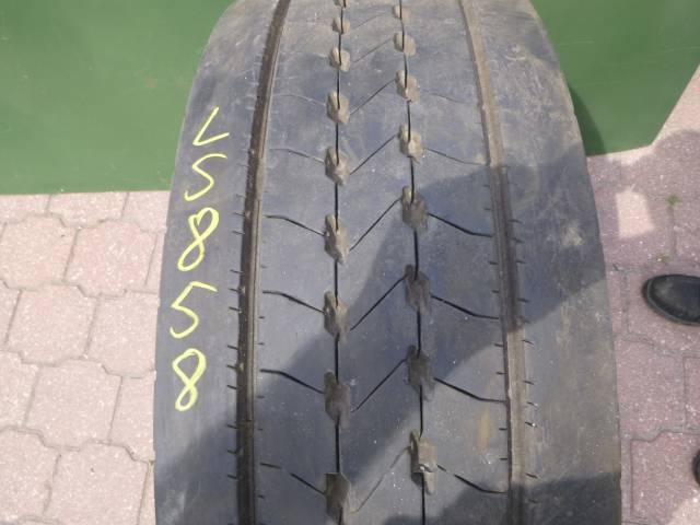 Opona używana 315/70R22,5 Goodyear KMAX S GEN-2