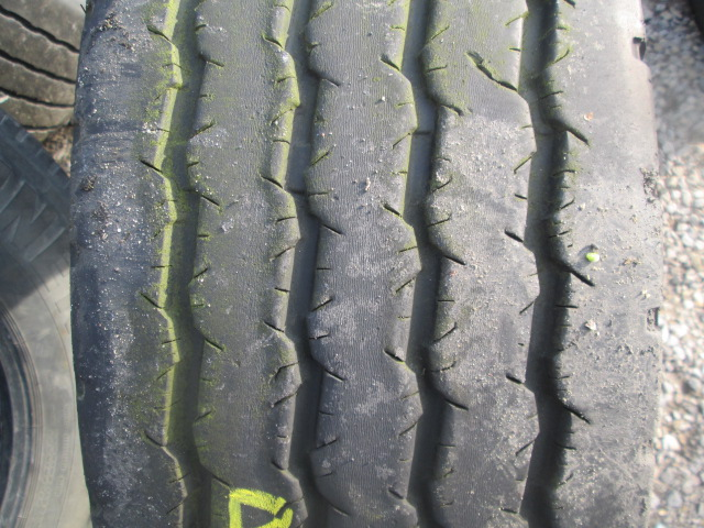 Opona używana 285/60R22.5 Hankook F26