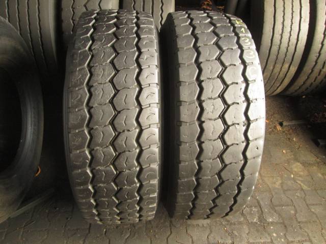 Opony używane 385/65R22,5 ARMSTRONG AOM