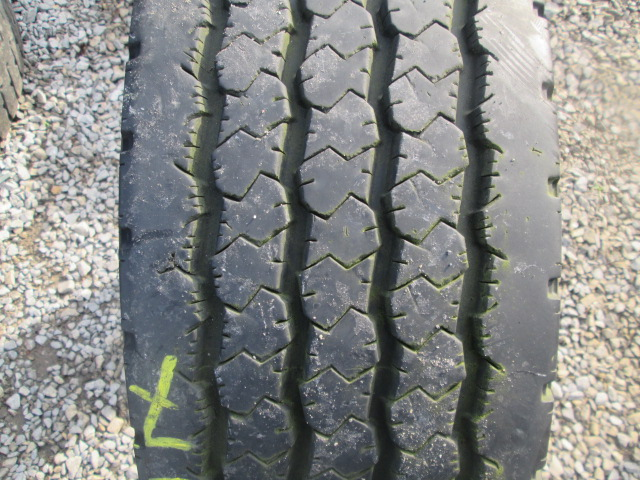 Opona używana 285/60R22.5 Hankook F26