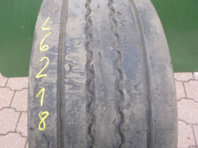 Opona używana 385/65R22,5 Semperit RUNNER T2