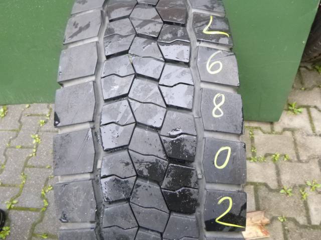 Opona używana 285/70R19,5 Bridgestone R-DRIVE 002