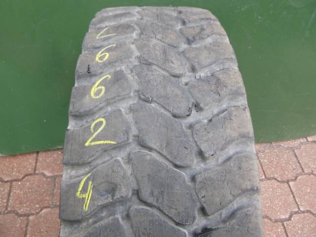 Opona używana 315/80R22,5 Bridgestone FIRESTONE FD833