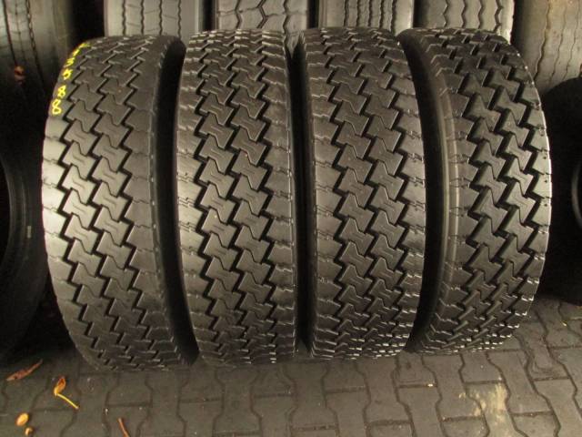 Opony używane 275/70R22,5 BIEŻNIKOWANA PODWÓJNE Z