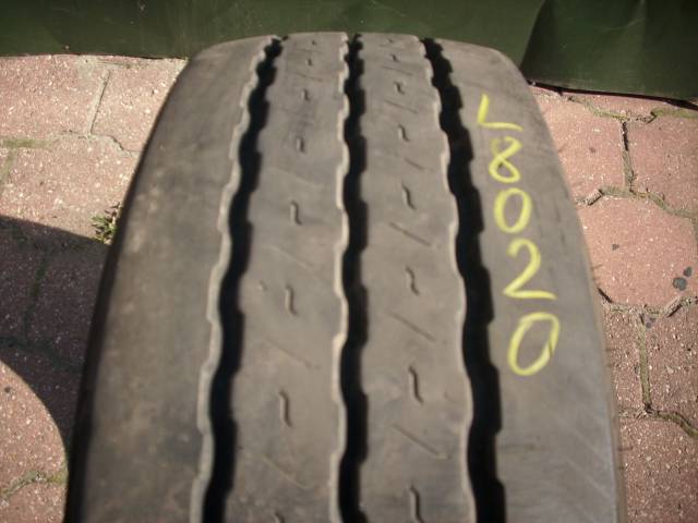 Opona używana 245/70R17,5 Goodyear KMAX T