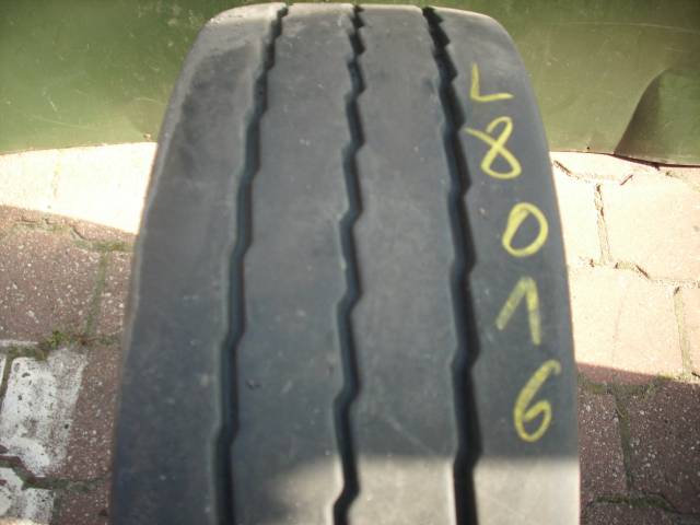 Opona używana 245/70R17,5 Hankook TH31