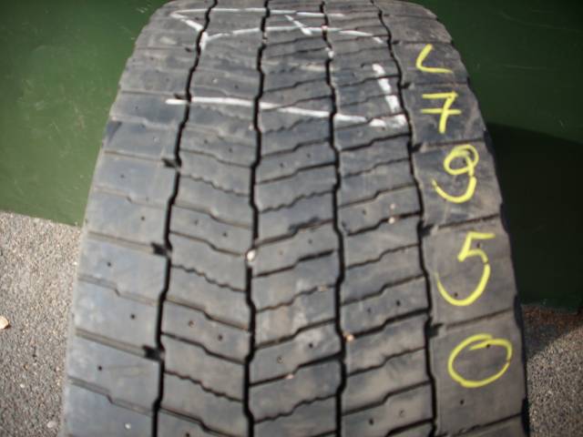 Opona używana 315/70R22,5 Michelin MICHELIN X-MULTI D