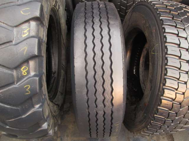 Opona używana 265/70R19.5 Continental BIEZNIKOWANA