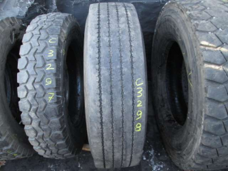 Opona używana 295/80R22.5 Dunlop BIEZNIKOWANA