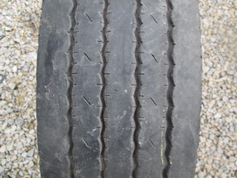 Opona używana 215/75R17.5 Dunlop SP351