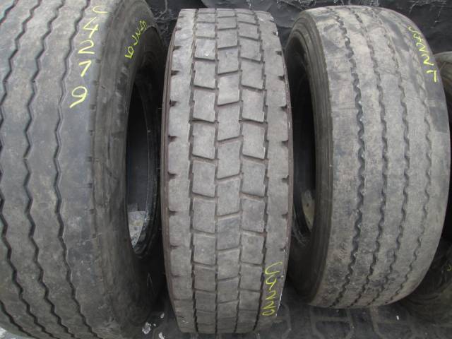 Opona używana 315/70R22.5 Infinity D905