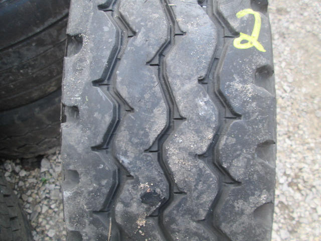 Opona używana 9R22.5 Firestone UT2000