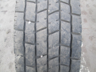 Opona używana 295/80R22.5 Michelin .