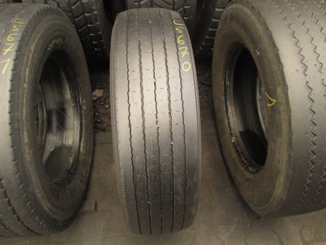 Opona używana 215/75R17.5 Semperit EURO-STEEL