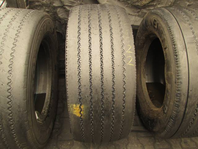 Opona używana 385/55R22.5 Continental HSR1