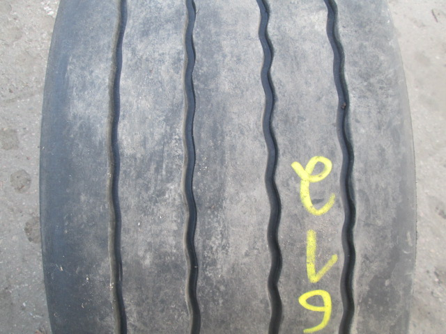 Opona używana 385/55R22.5 Michelin XTE2