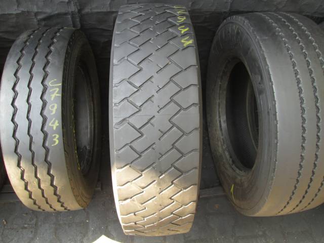 Opona używana 245/70R19.5 Bridgestone PODWOJNE L