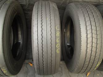 Opona używana 215/75R17.5 Uniroyal R2000