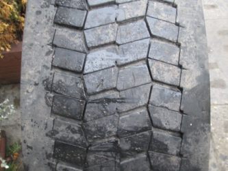 Opona używana 295/80R22.5 Pirelli HDL Eco Plus