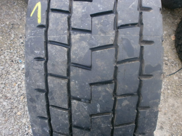 Opona używana 315/70R22.5 Michelin AH22