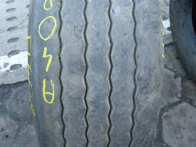 Opona używana 385/65R22.5 Michelin XTE2