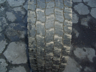 Opona używana 275/70R22.5 Michelin BIEŻNIKOWANA